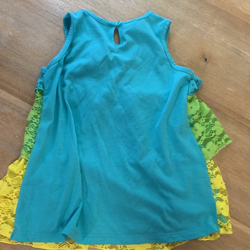Floral Ruffled Lace Tank Top - Picture 5 of 5
